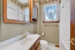 208 Depot St, Kaukauna, WI 54130 - Photo 14
