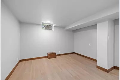 1964 Blueberry Lane, Green Bay, WI 54304 - Photo 32