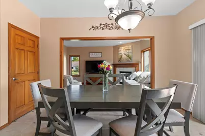 1604 Meadow Wood Court, Green Bay, WI 54313 - Photo 12