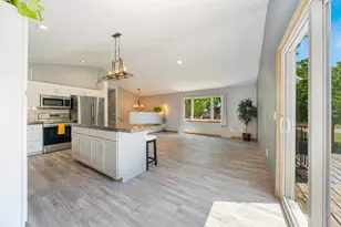 3393 Harbor Bay Rd, Oshkosh, WI 54901 - Photo 8