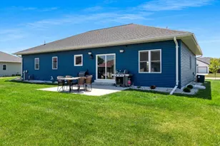 182 Meadowlark Ln, Luxemburg, WI 54217 - Photo 44