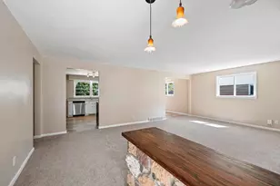 1006 E Lindbergh St, Appleton, WI 54911 - Photo 4
