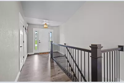2909 Grand Cypress Lane, Green Bay, WI 54311 - Photo 6