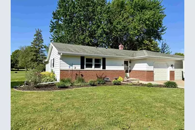 1395 Maricopa Drive, Oshkosh, WI 54904 - Photo 1