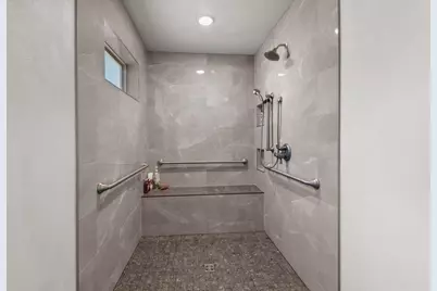N1723 Chesapeake Court, Greenville, WI 54942 - Photo 16