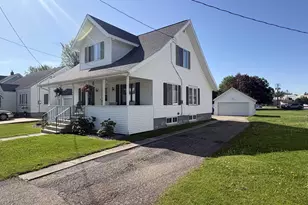 106 E State St, Bonduel, WI 54107 - Photo 28