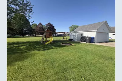106 E State Street, Bonduel, WI 54107 - Photo 4