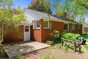 151 E Briar Ln, Green Bay, WI 54301 - Photo 28