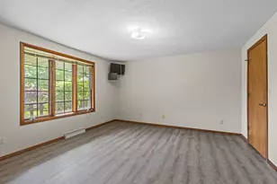 921 Divot Pl, Green Bay, WI 54313 - Photo 22