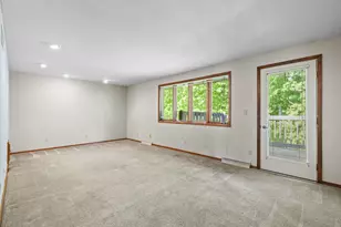 921 Divot Pl, Green Bay, WI 54313 - Photo 24