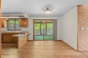 921 Divot Pl, Green Bay, WI 54313 - Photo 14