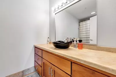 118 S Washington Street #B307, Green Bay, WI 54301 - Photo 16