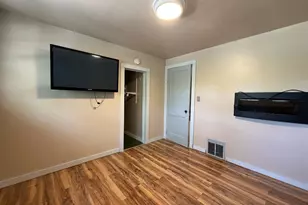 416 W Fulton St, Waupaca, WI 54981 - Photo 18