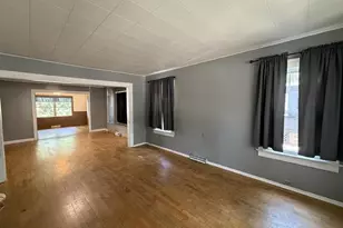 416 W Fulton St, Waupaca, WI 54981 - Photo 10