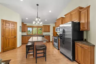 1112 Lake Park Rd, Menasha, WI 54952 - Photo 12
