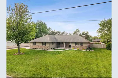 1112 Lake Park Road, Menasha, WI 54952 - Photo 1