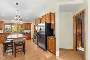 1112 Lake Park Rd, Menasha, WI 54952 - Photo 18