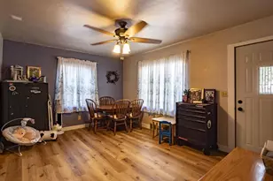 116 Pine St, Waupaca, WI 54981 - Photo 12
