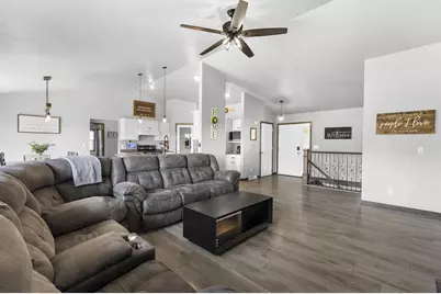 2532 Kilrush Road, De Pere, WI 54115 - Photo 12