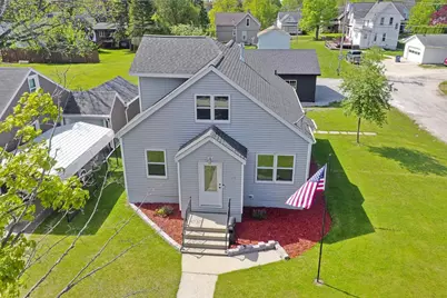 520 Vliet Street, Kewaunee, WI 54216 - Photo 1
