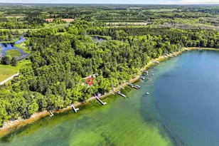 W5567 N Pine Lake Rd, Waupaca, WI 54981 - Photo 4