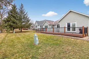 1422 Goldenrod Cir, West Bend, WI 53095 - Photo 44
