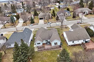 1422 Goldenrod Cir, West Bend, WI 53095 - Photo 54