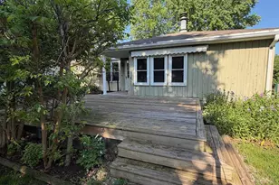 1112 Tullar Rd, Neenah, WI 54956 - Photo 16