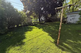 1112 Tullar Rd, Neenah, WI 54956 - Photo 18