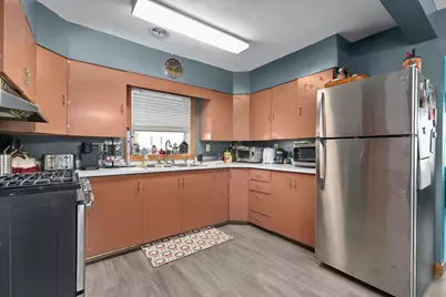 556 Drury Place, Fond du Lac, WI 54935 - Photo 4