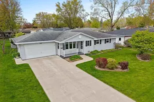 548 E St Joseph St, Green Bay, WI 54301 - Photo 26