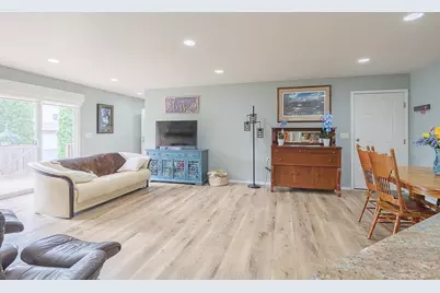 1917 Riverside Drive #A, Suamico, WI 54313 - Photo 8