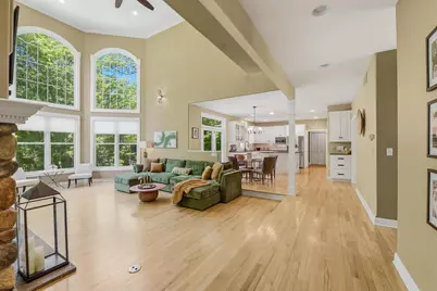 14 Oakridge Court, Fond du Lac, WI 54937 - Photo 6
