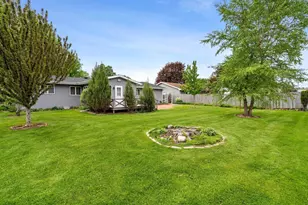 1756 Southland Ave, Oshkosh, WI 54902 - Photo 36