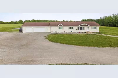 1254 S Overland Road, De Pere, WI 54115 - Photo 2