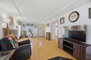1341 Otter Ave, Oshkosh, WI 54901 - Photo 6