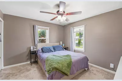 1011 Holzer Street, Green Bay, WI 54303 - Photo 12