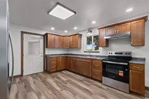 W16408 Fair Morr Rd, Edgerton, WI 54486 - Photo 16