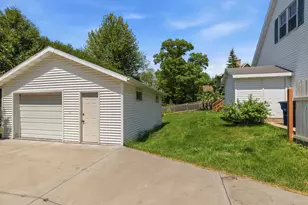 1498 Parkway Dr, Green Bay, WI 54304 - Photo 62