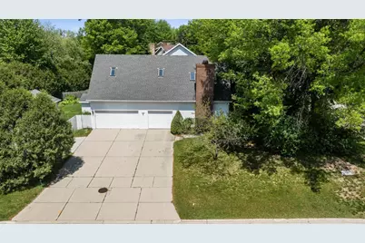 1498 Parkway Drive, Green Bay, WI 54304 - Photo 54