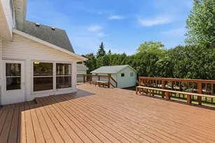 1498 Parkway Dr, Green Bay, WI 54304 - Photo 30