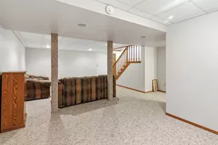 1498 Parkway Dr, Green Bay, WI 54304 - Photo 46