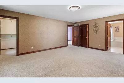1498 Parkway Drive, Green Bay, WI 54304 - Photo 32