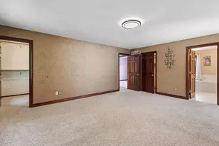 1498 Parkway Dr, Green Bay, WI 54304 - Photo 32