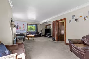 1020 Elmwood Ave, Oshkosh, WI 54901 - Photo 10