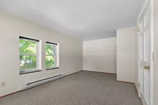 1020 Elmwood Ave, Oshkosh, WI 54901 - Photo 18