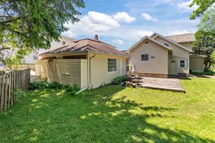 1020 Elmwood Ave, Oshkosh, WI 54901 - Photo 36