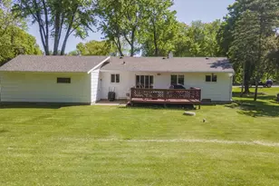N2649 Kelleen Dr, Waupaca, WI 54981 - Photo 28
