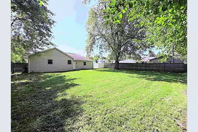 840 Gross Avenue, Green Bay, WI 54304 - Photo 2