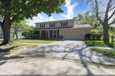 1740 N Eugene Street, Appleton, WI 54914 - Photo 1